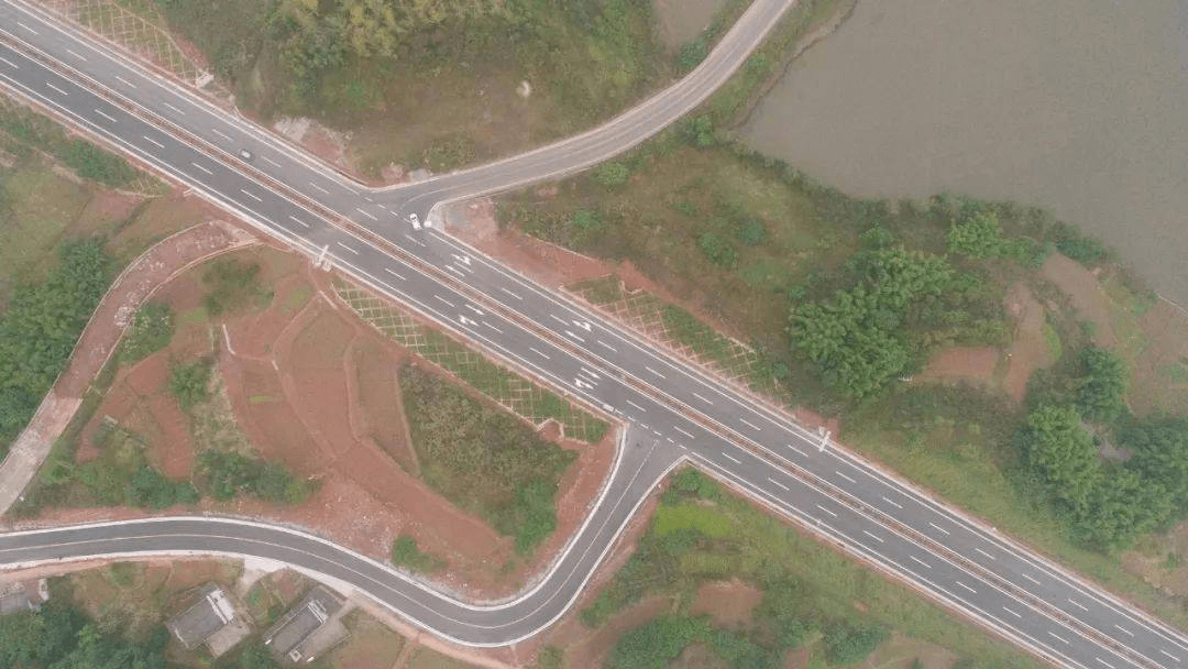 飞龙峡旅游快速通道配套工程